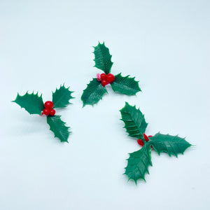 Plastic Merry Christmas Holly Leaves 3's